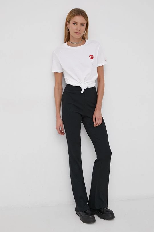 Γυναικεία Κοντομάνικο Βαμβακερό μπλουζάκι Vans άσπρο 4 Γυναικεία Κοντομάνικο Βαμβακερό μπλουζάκι Vans άσπρο - Image 2