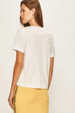 Γυναικεία Κοντομάνικο Vans - Μπλουζάκι λευκό -Vans Κατάστημα unnamed file 2640